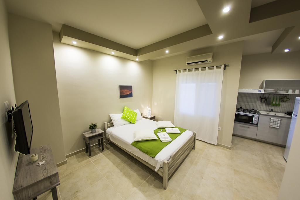 Zonita Guest House ネア・プラギア エクステリア 写真